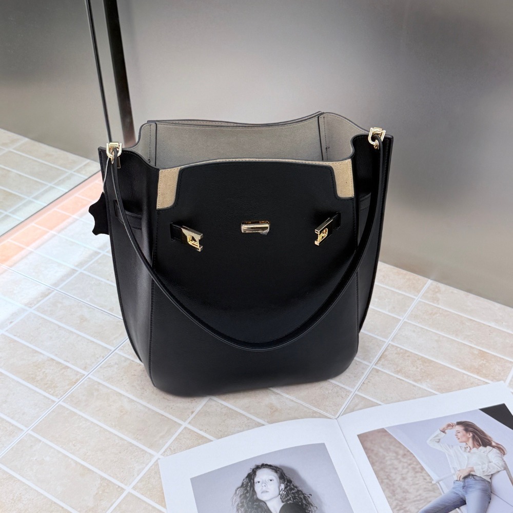 New Bucket Bag Old Money Wind  - Luxury Bags Leather 评论和价格
